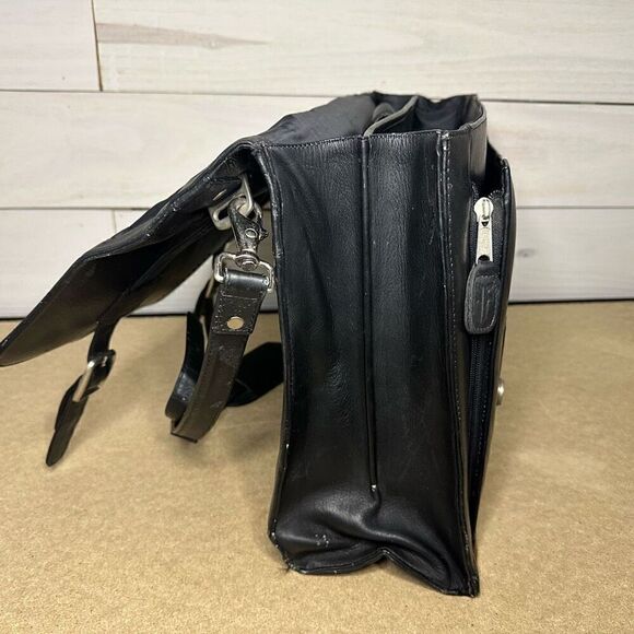 VTG Frye Briefcase Black Leather Soft Side Flap Top Buckle Strap Shoulder Bag - Picture 9 of 10